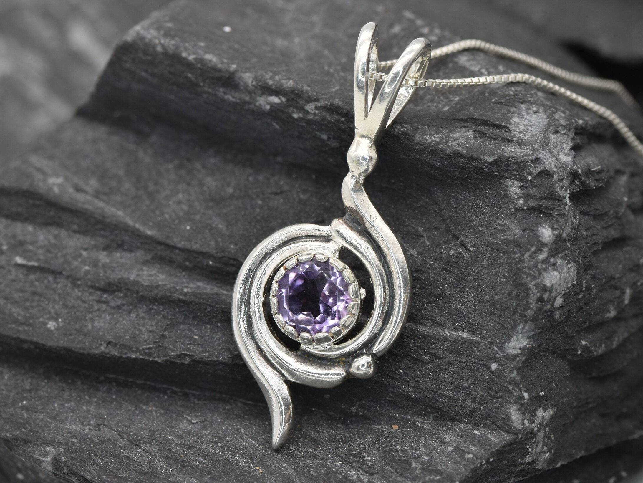 Amethyst Pendant, Natural Amethyst, Swirl Pendant, Vintage Pendant, Asymmetric Purple Pendant, February Birthstone, Solid Silver Pedant