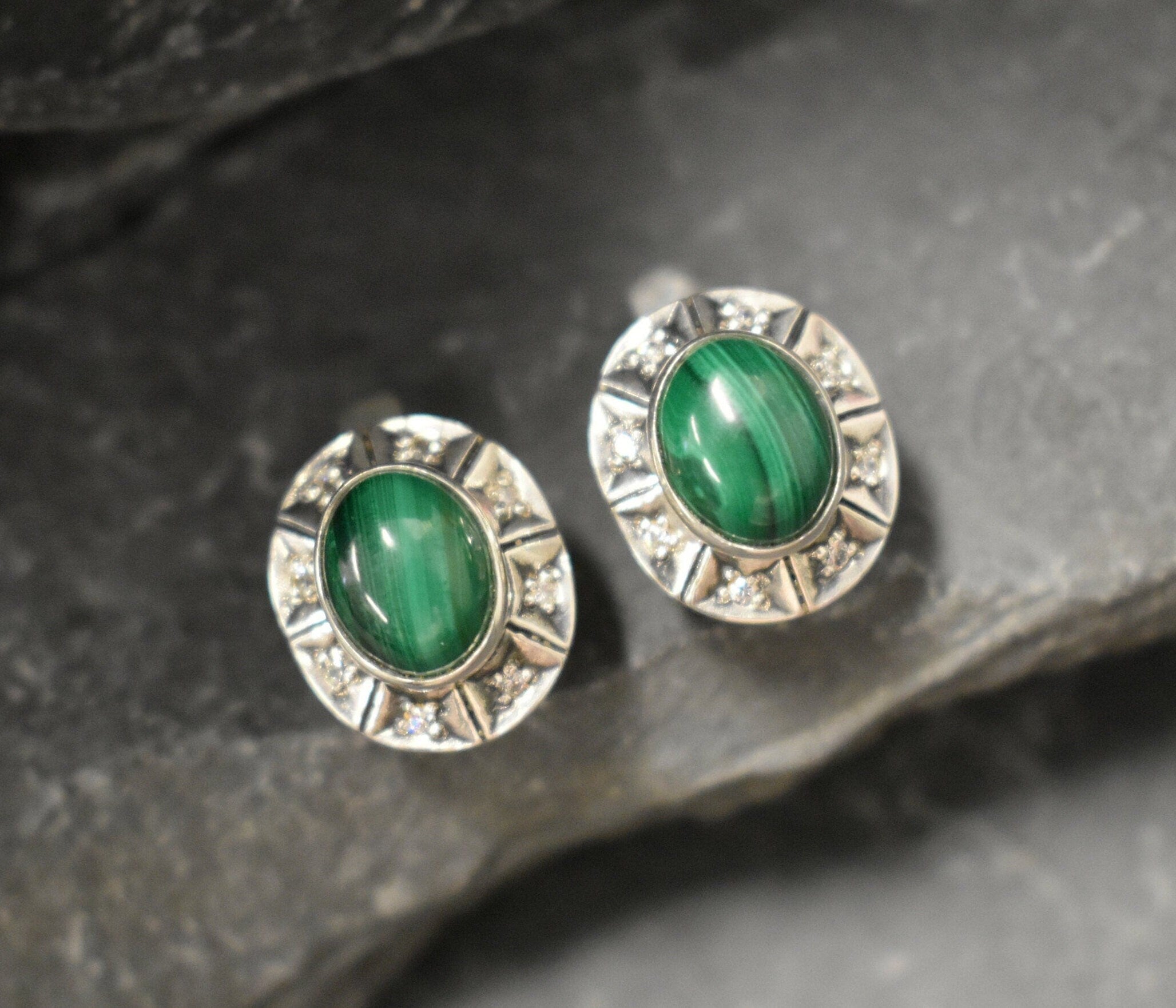 Malachite Earrings, Natural Malachite, Bohemian Earrings, Large Oval Studs, Vintage Earrings, Green Earrings, Boho Earrings, Silver Earrings