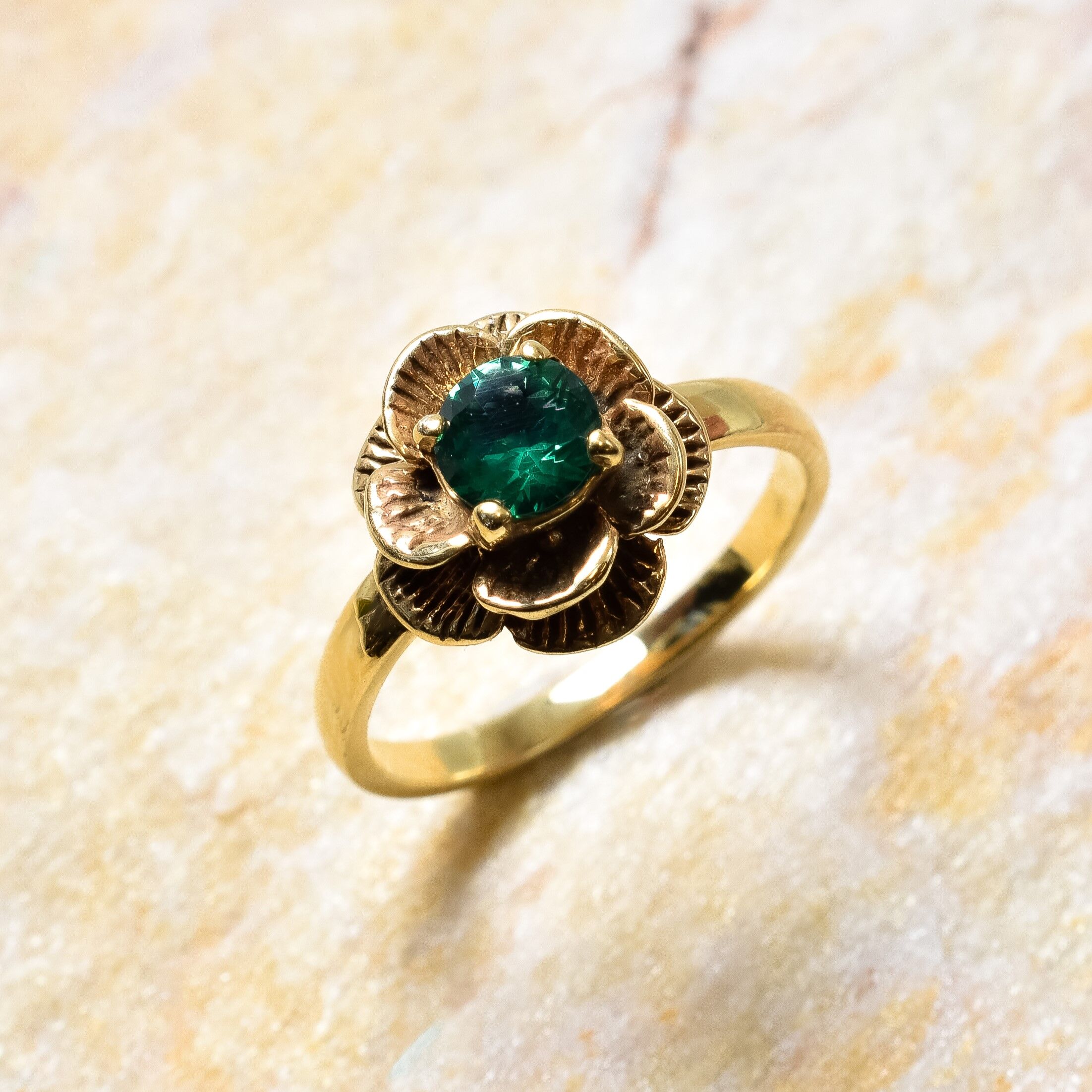 Flower Ring, Emerald Ring, Created Emerald, Vintage Ring, Vintage Flower Ring, Antique Ring, Green Stone, Green Ring, Solid Silver Ring(1)