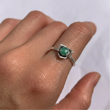 Round Natural Green Emerald Ring in 925 Sterling Silver, symbolizing growth and harmony, perfect for May birthdays and special occasions.