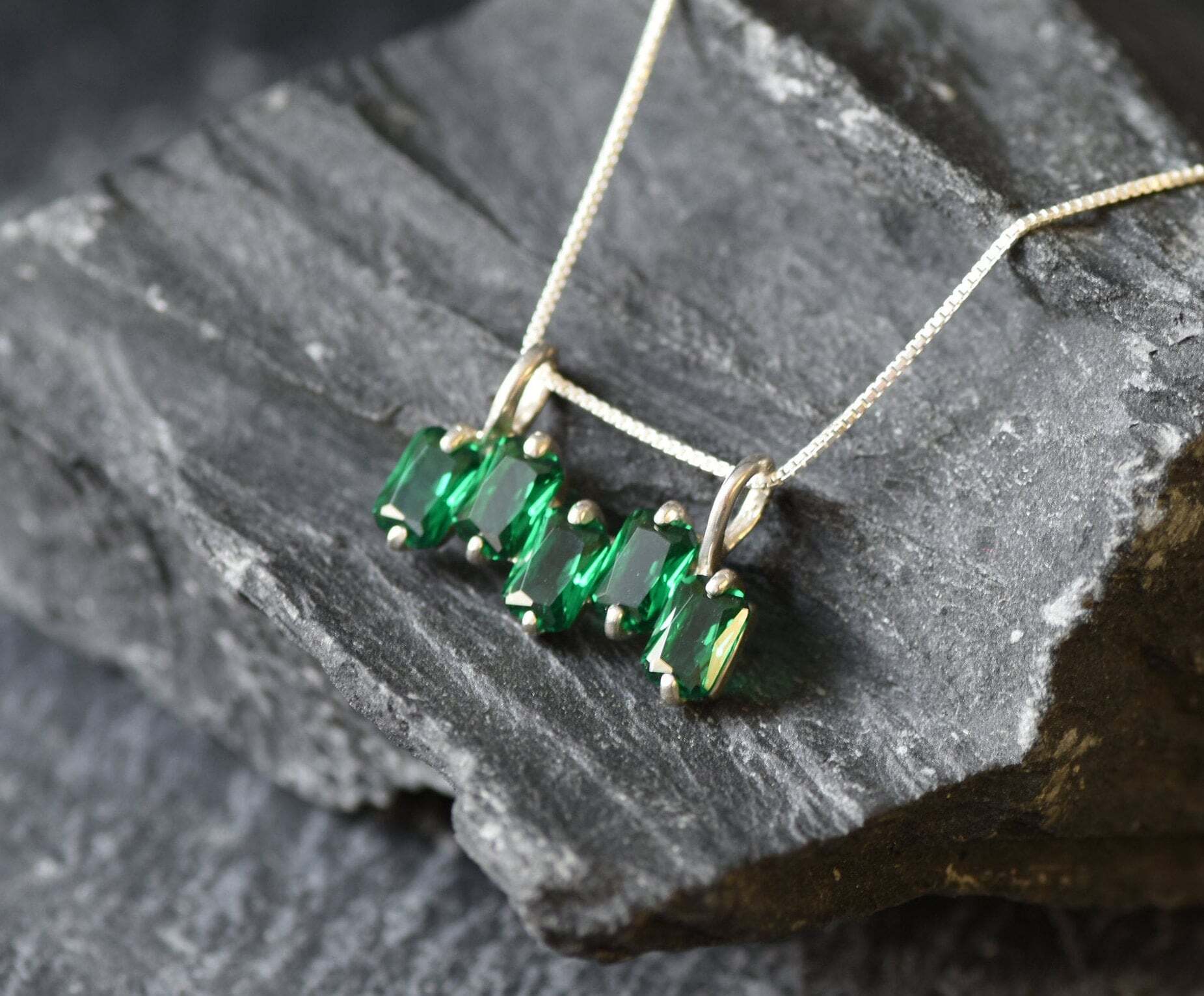 Emerald Pendant, Created Emerald, Emerald Cut Pendant, Green Baguette Pendant, Asymmetric Pendant, Minimalist Pendant, 925 Silver Pendant