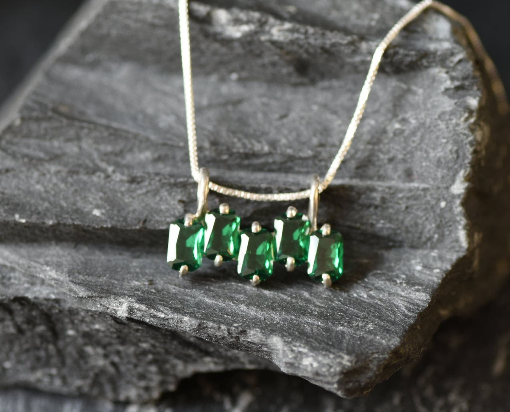 Emerald Pendant, Created Emerald, Emerald Cut Pendant, Green Baguette Pendant, Asymmetric Pendant, Minimalist Pendant, 925 Silver Pendant