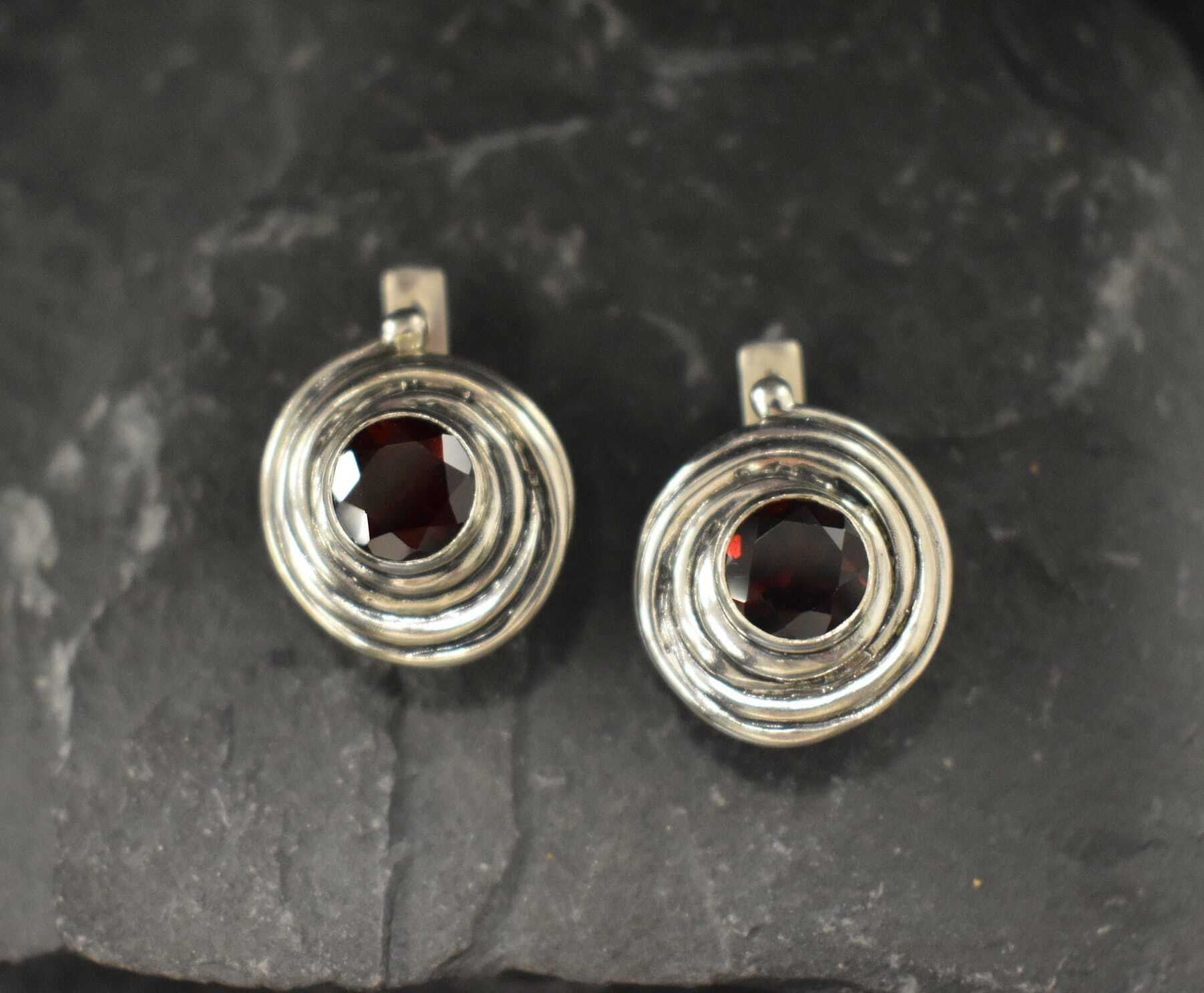 Garnet Earrings, Natural Garnet, January Birthstone, Swirl Earrings, Vintage Earrings, Red Garnet Studs, Spiral Studs, Solid Silver Earrings