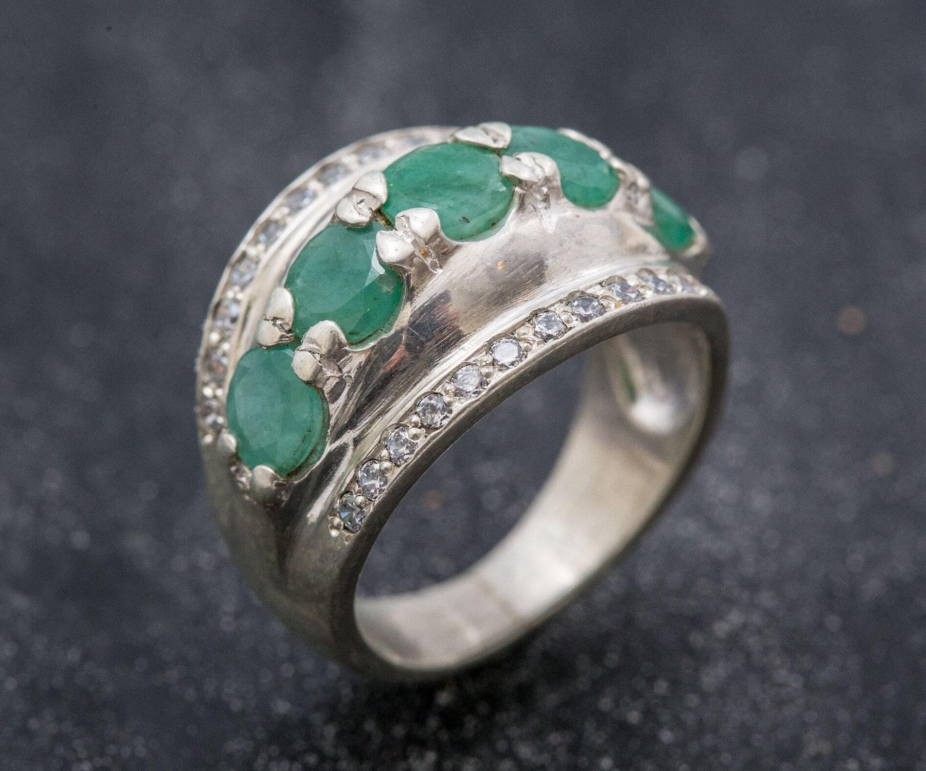 Natural Emerald Ring made in 925 Sterling Silver with Round Natural Green Emerald in Prong setting, May Birthstone gift idea, symbolizes growth, harmony, and deep emotional healing, ideal for everyday wear and perfect for birthday gifting and special occasions.