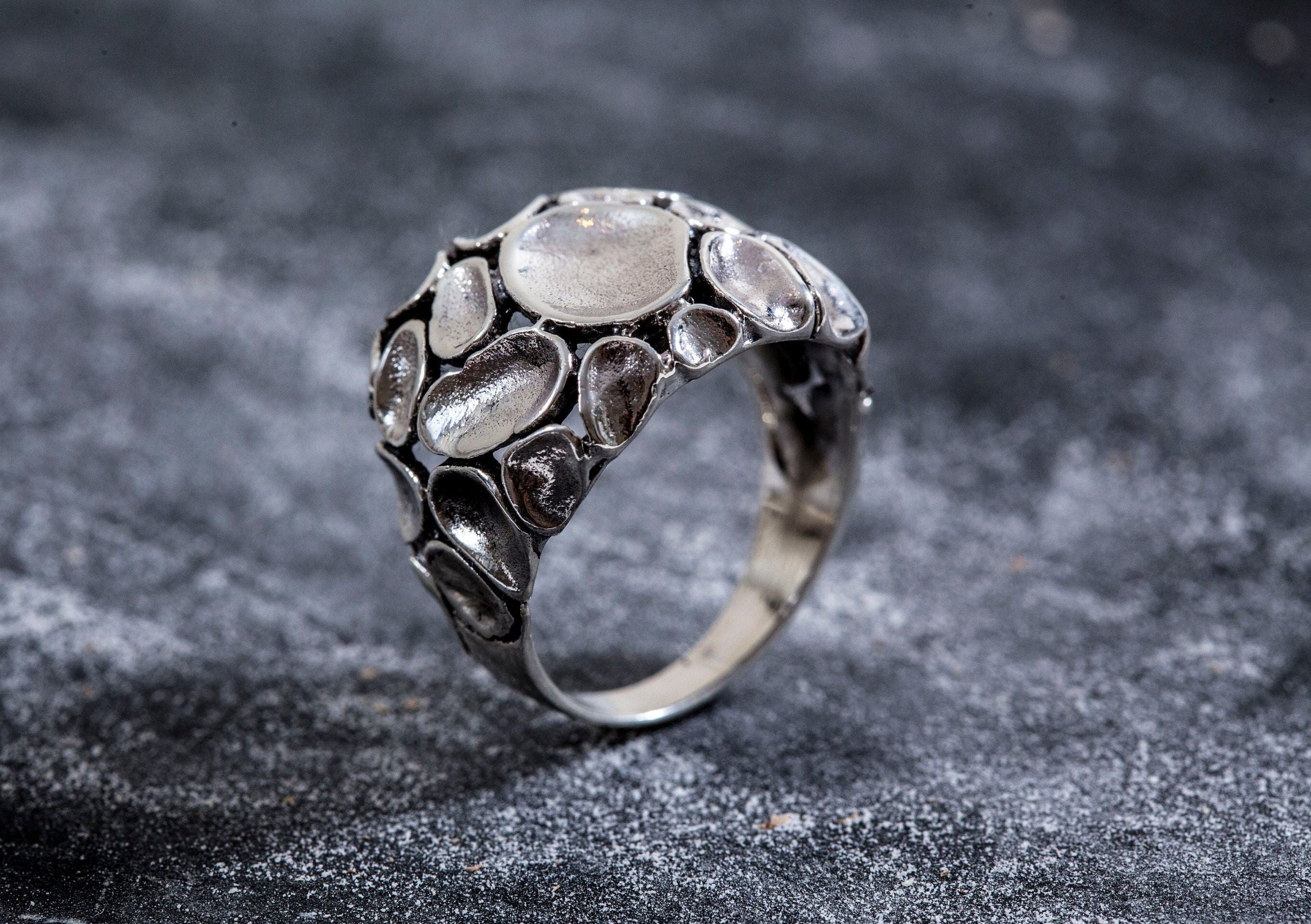 Artistic Ring, Statement Silver Ring, Chunky Silver Ring, Shell Ring, Solid Silver Ring, Unique Ring, Vintage Ring, Textured Ring, 925 Ring