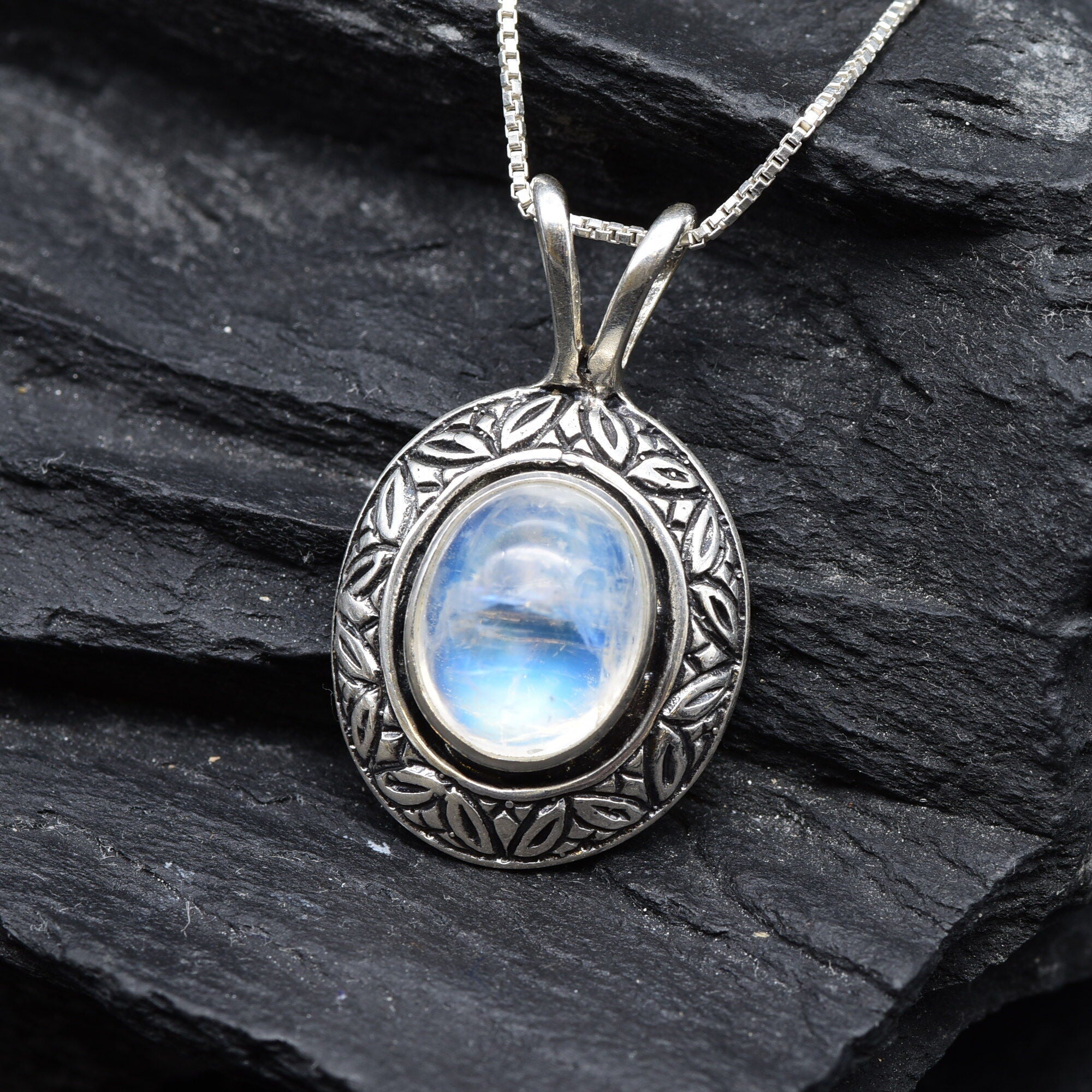 Moonstone Pendant, Natural Moonstone, June Birthstone, Vintage Moonstone Pendant, Artistic Moonstone Pendant, Rainbow Moonstone, 925 Silver(3)