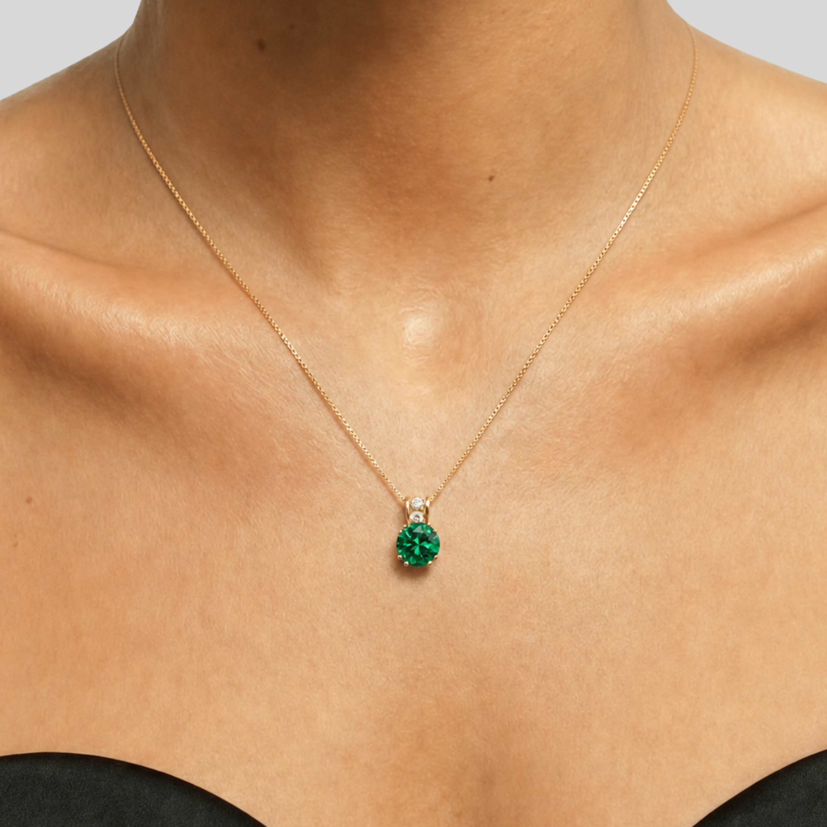 Round Created Green Emerald pendant in 18k Gold Vermeil, perfect May birthstone gift for special occasions and daily wear.