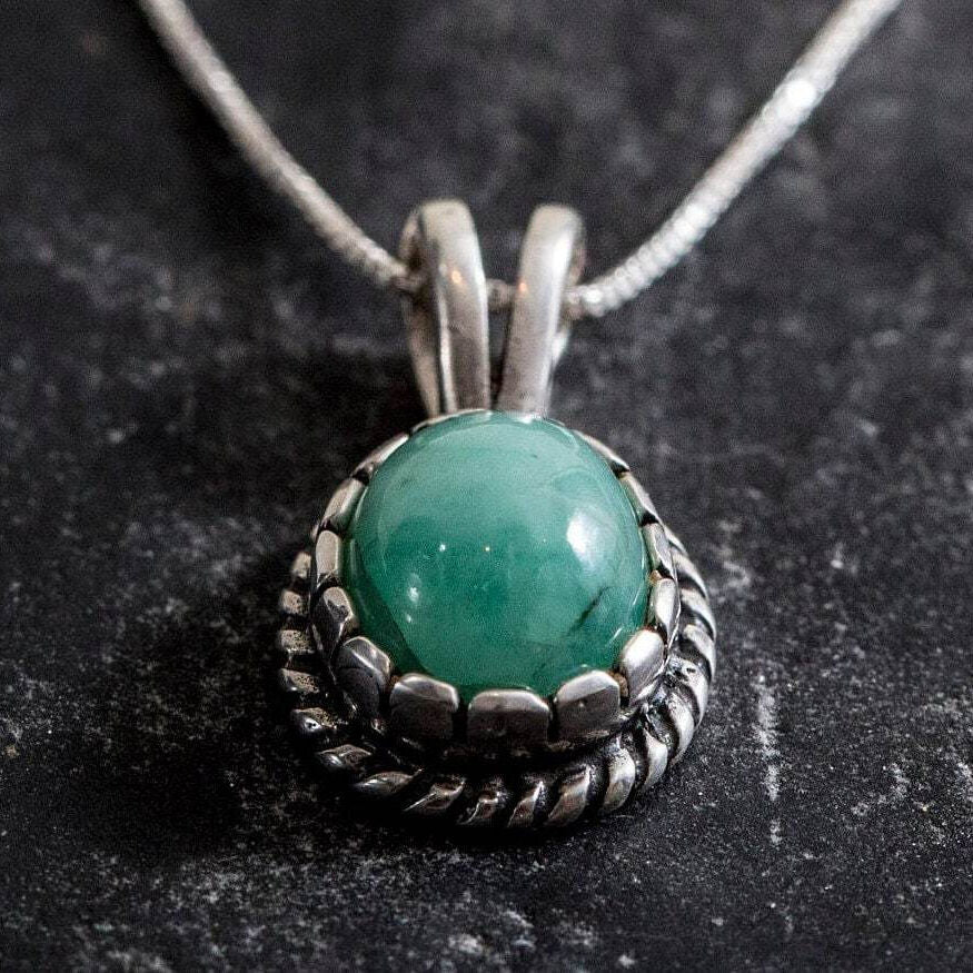 Green Pendant, Emerald Pendant, Natural Emerald, May Birthstone, Vintage Pendants, Antique Pendant, May Pendant, Silver Pendant, Emerald