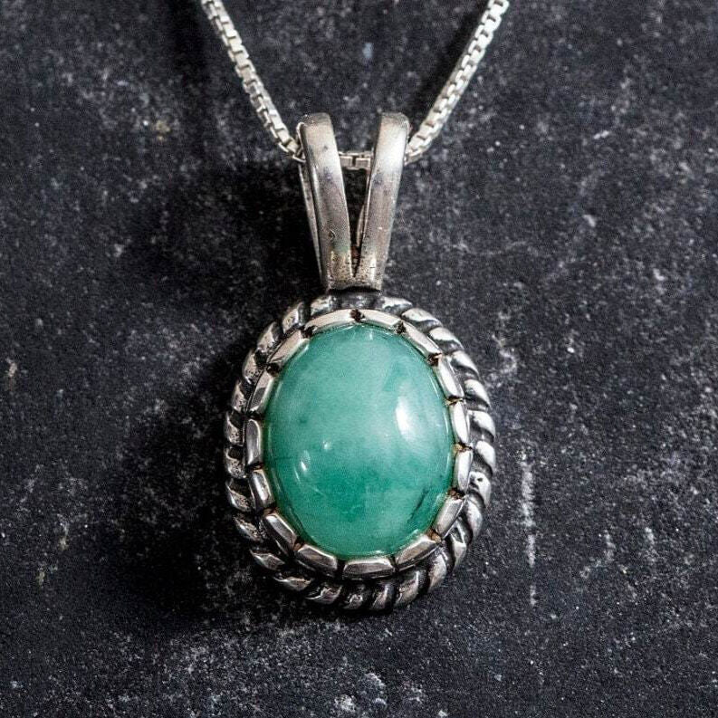 Green Pendant, Emerald Pendant, Natural Emerald, May Birthstone, Vintage Pendants, Antique Pendant, May Pendant, Silver Pendant, Emerald