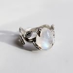 Rainbow Moonstone Ring, Leaf Ring, Vintage Ring, June Birthstone, Natural Moonstone Ring, Flower Ring, Silver Branch Ring, Solid Silver Ring