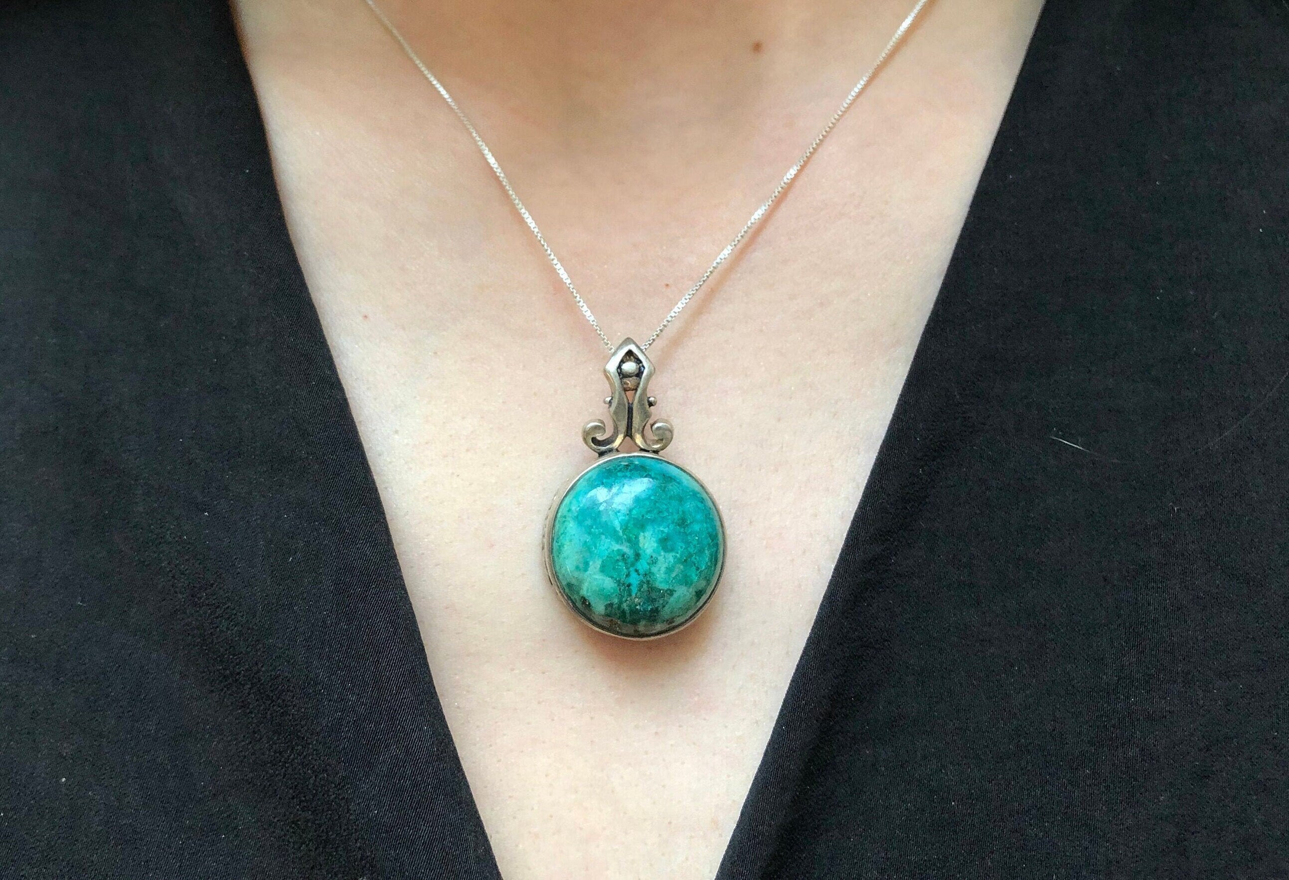 Chrysocolla Pendant, Natural Chrysocolla, Round Pendant, Large Green Pendant, Sagittarius Pendant, Geniue Chrysocolla, Blue Stone Pendant