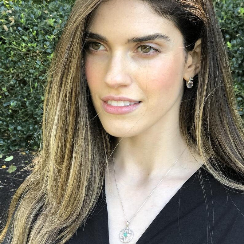 Natural Emerald Pendant in 925 Sterling Silver, May Birthstone, symbolizes growth and harmony, perfect for everyday wear.