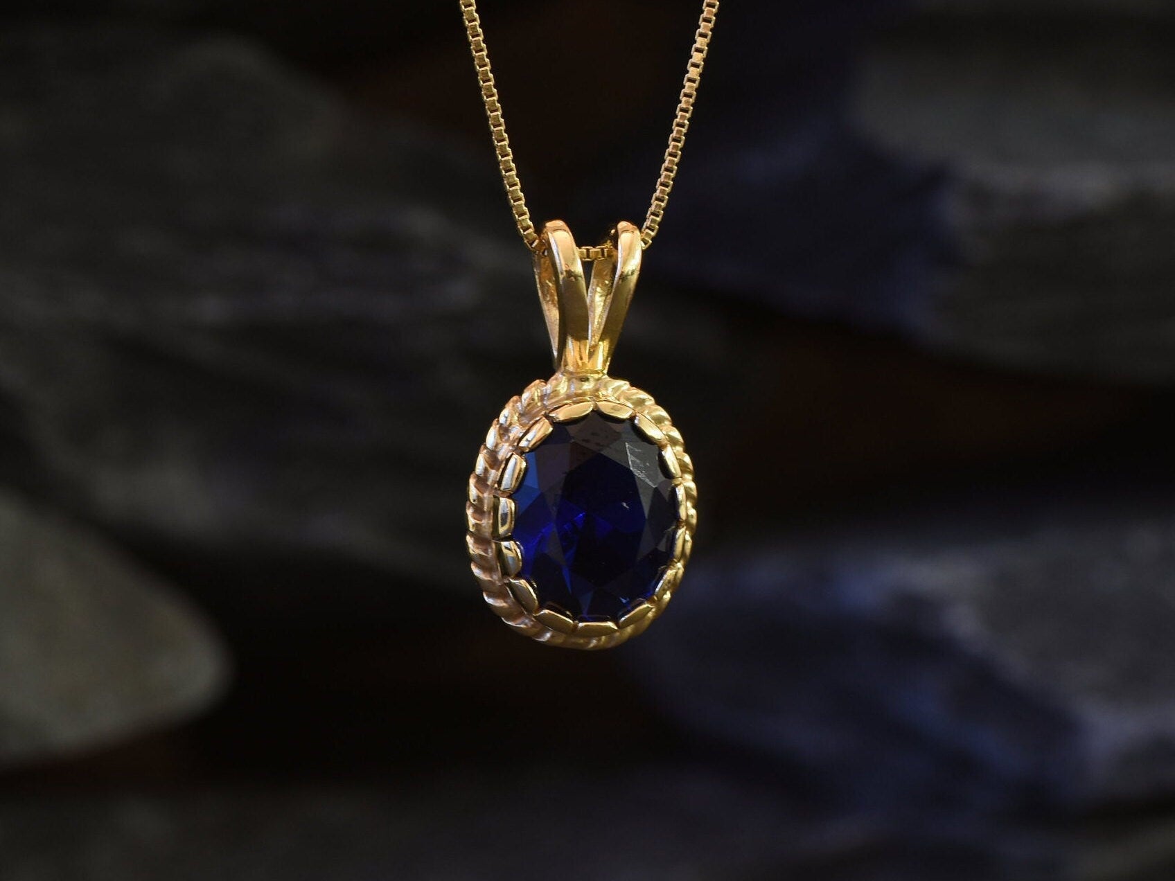 Blue Sapphire Pendant, Created Sapphire, Sapphire Pendant, Vintage Pendant, Blue Pendant, 3 Carat, Bridal Pendant, Silver Pendant, Sapphire(1)