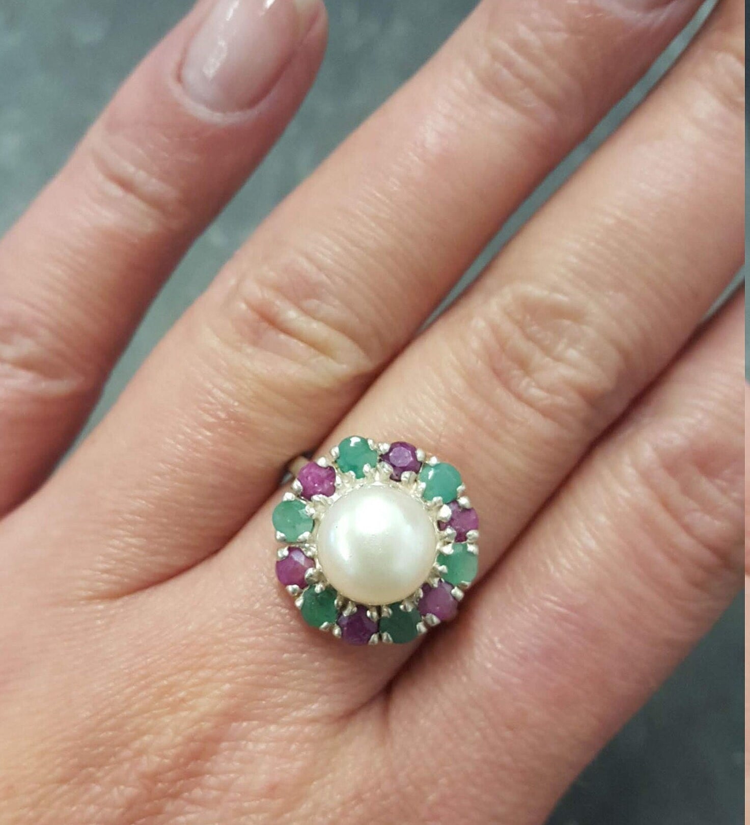 Beige Pearl Ring, Natural Beige Pearl, Victorian Ring, June Birthstone, Ruby Ring, Vintage Ring, July Ring, Birthstone Ring, 925 Silver Ring