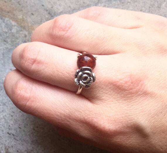 Flower Pearl Ring, White Pearl Ring, Vintage Ring, Natural Pearl, June Birthstone, Flower Ring, June Ring, Bridal Pearl Ring, White Pearl