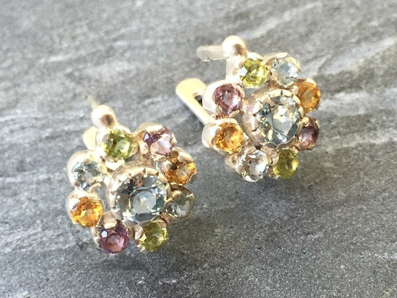 Flower Earrings, Mothers Birthstone, Birthstone Earrings, Topaz Earrings, Vintage Earrings, December Birthstone, Pure Silver, Silver Studs