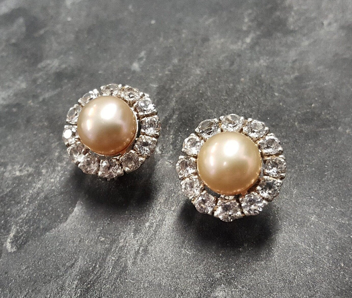 Pearl Earrings, Beige Pearl Earrings, Natural Pearl, June Birthstone, Victorian Earrings, Vintage Earrings, Round Earrings, Silver Earrings