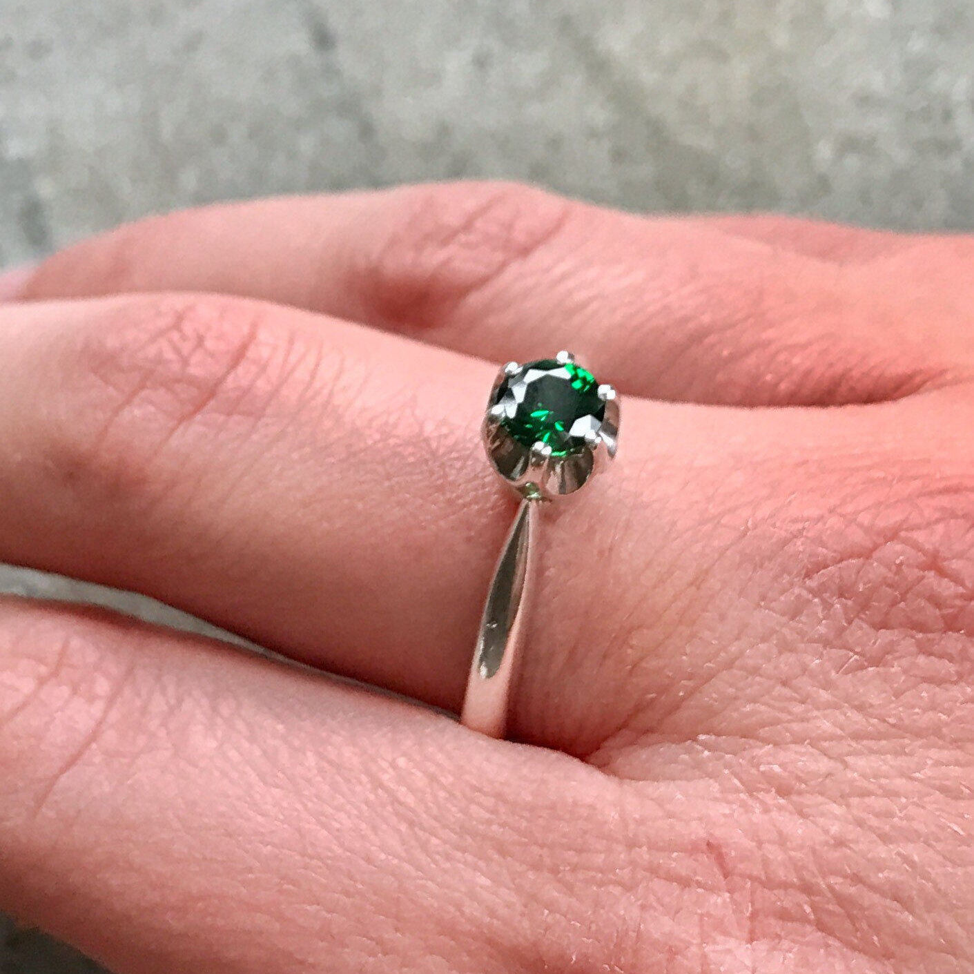 925 Sterling Silver Ring featuring a Round Created Green Emerald, ideal for everyday elegance and special birthday gifts.