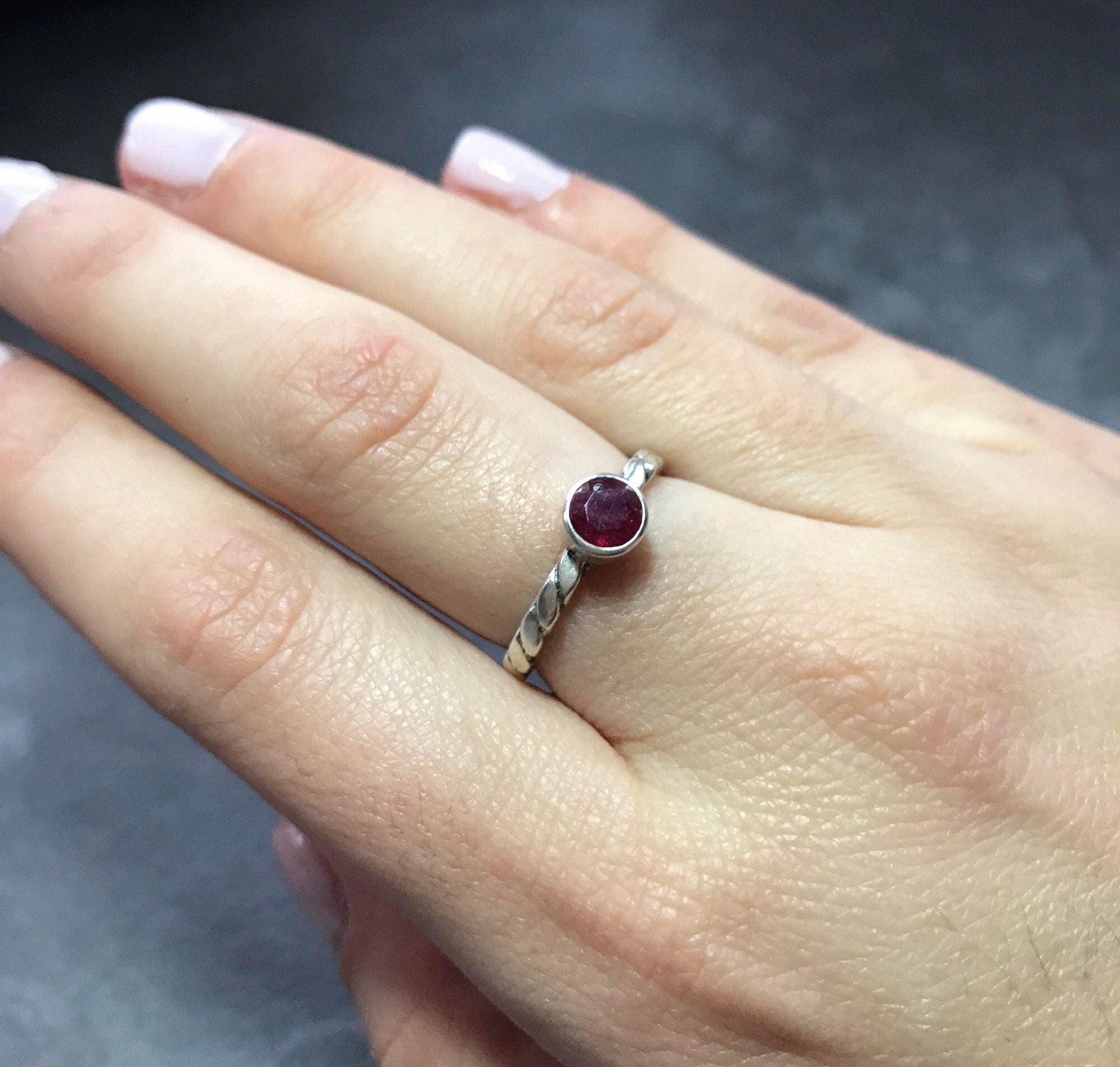 Elegant 925 Sterling Silver Natural Ruby Ring, perfect for birthdays and special occasions, representing nobility and passion.