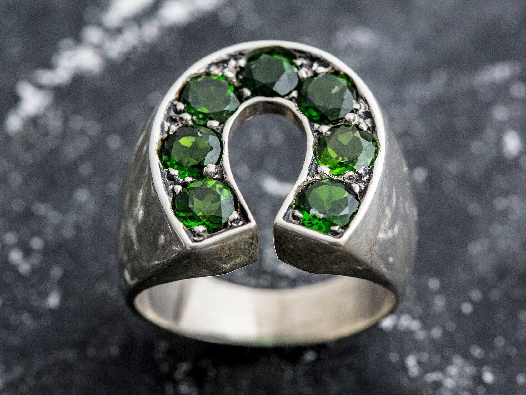 Chrome Diopside Ring, Chrome Diopside, Green Ring, Lucky Charm Ring, Statement Ring, Big Green Ring, Unisex Ring, 925 Silver Ring, Horseshoe