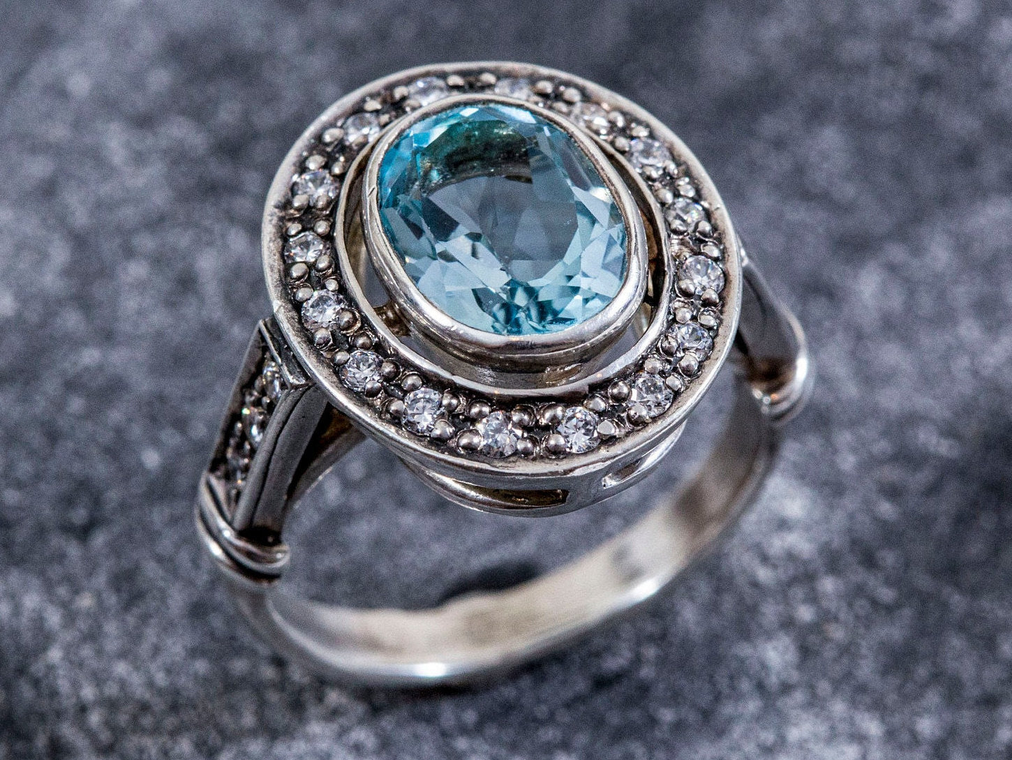 Blue Topaz Ring, Natural Blue Topaz, Vintage Topaz Ring, Vintage Ring, Topaz Ring, December Birthstone, Antique Ring, Antique Topaz Ring