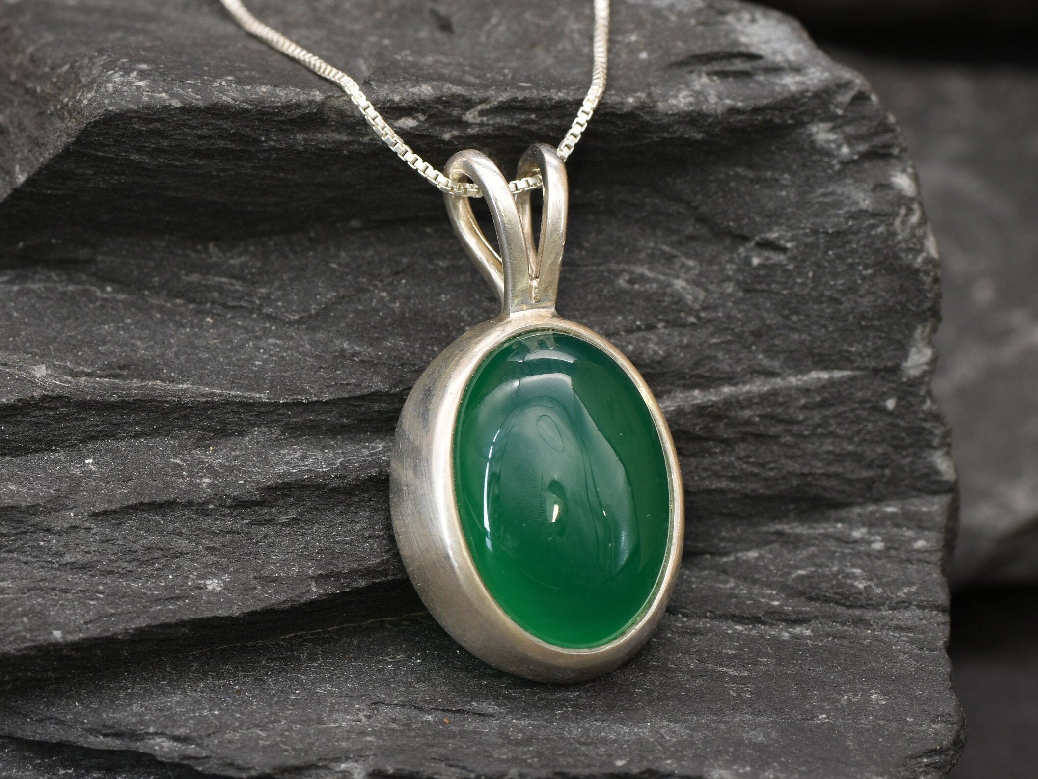 Large Emerald Pendant, Large Emerald, Emerald Necklace, Created Emerald, Green Emerald, Green Pendant, Emerald Green, Vintage Pendant,Silver