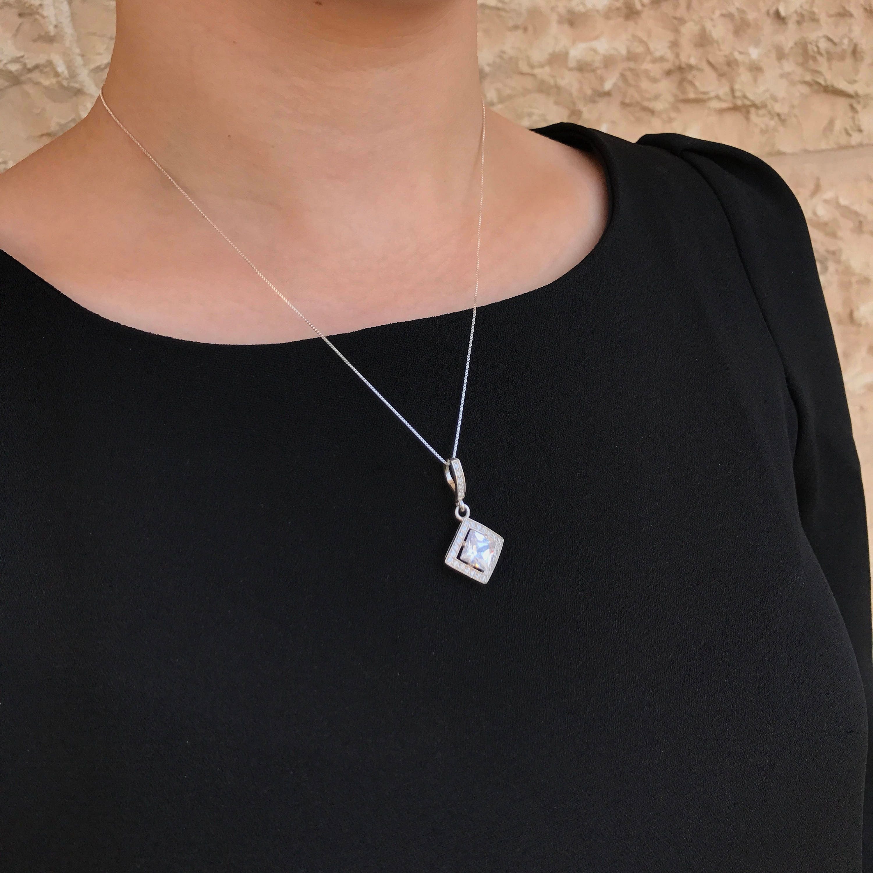 Topaz Pendant, White Topaz, White Topaz Pendant, Vintage Pendant, December Birthstone, December Pendant, Pure Silver, Silver Necklace