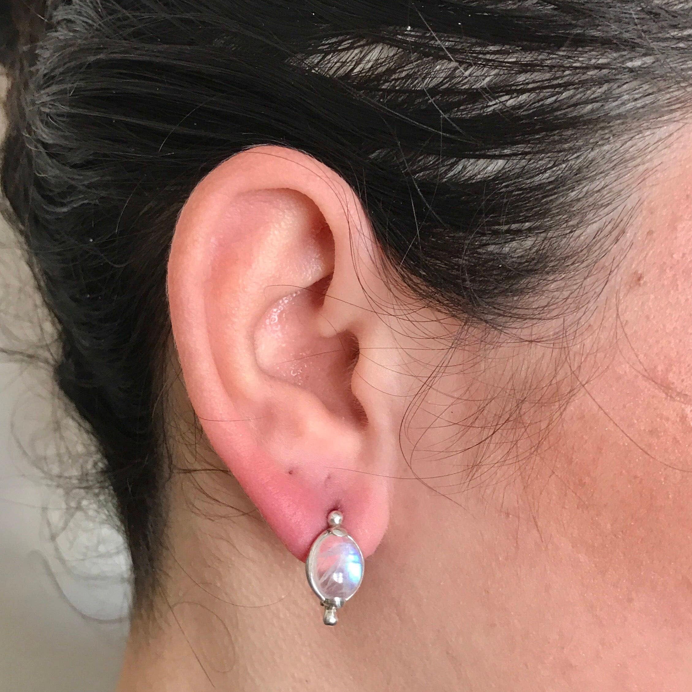 Moonstone Earrings, Rainbow Moonstone, Natural Moonstone, June Birthstones, June Earrings, Vintage Earrings, Moonstone, Silver Earrings