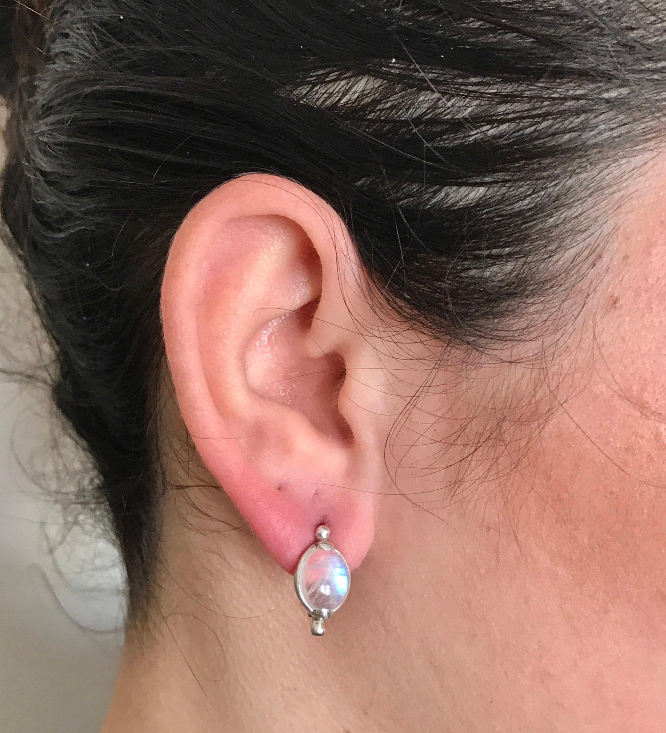 Moonstone Earrings, Rainbow Moonstone, Natural Moonstone, June Birthstones, June Earrings, Vintage Earrings, Moonstone, Silver Earrings