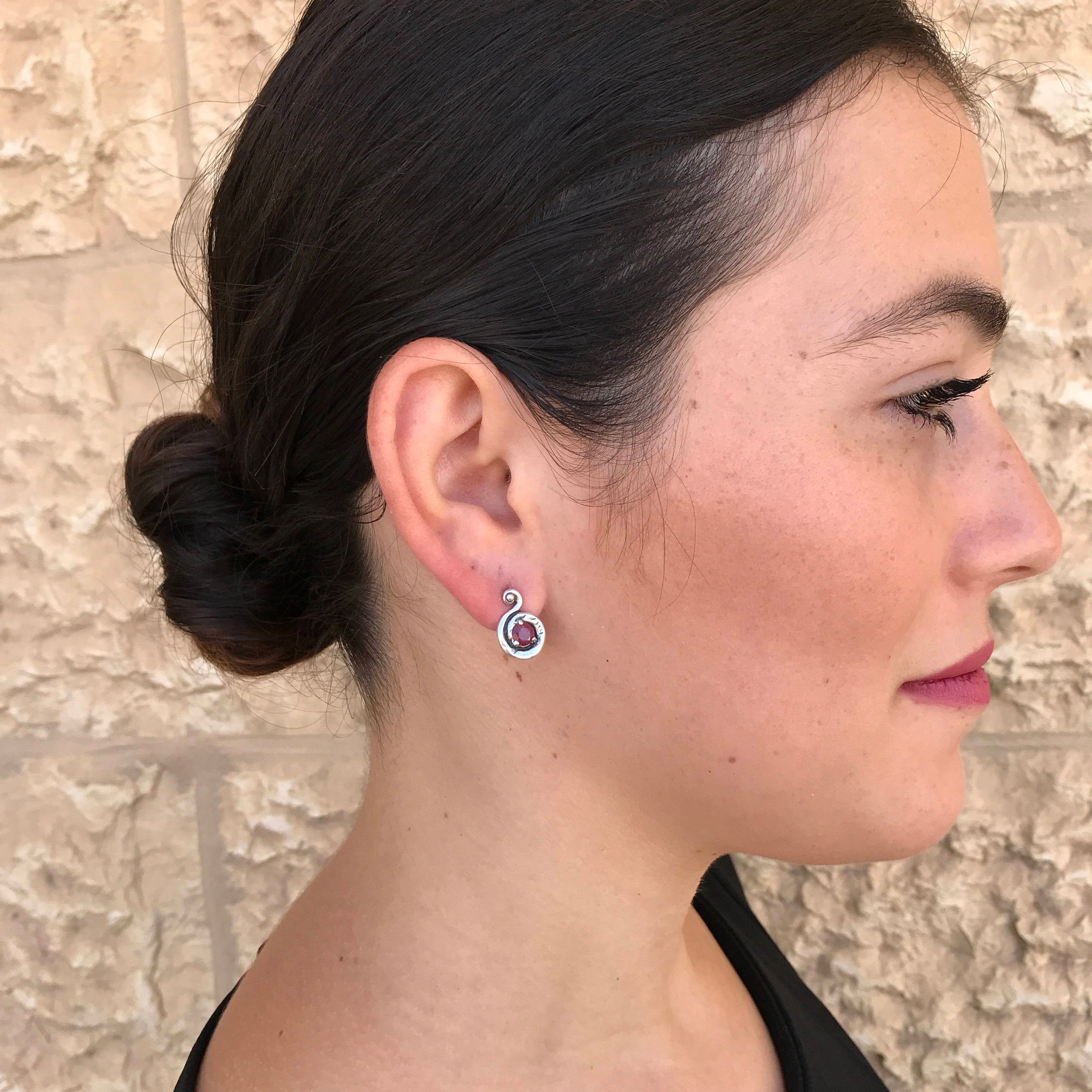 Elegant 925 Sterling Silver earrings featuring Round Natural Red Ruby, perfect for birthdays and special occasions.