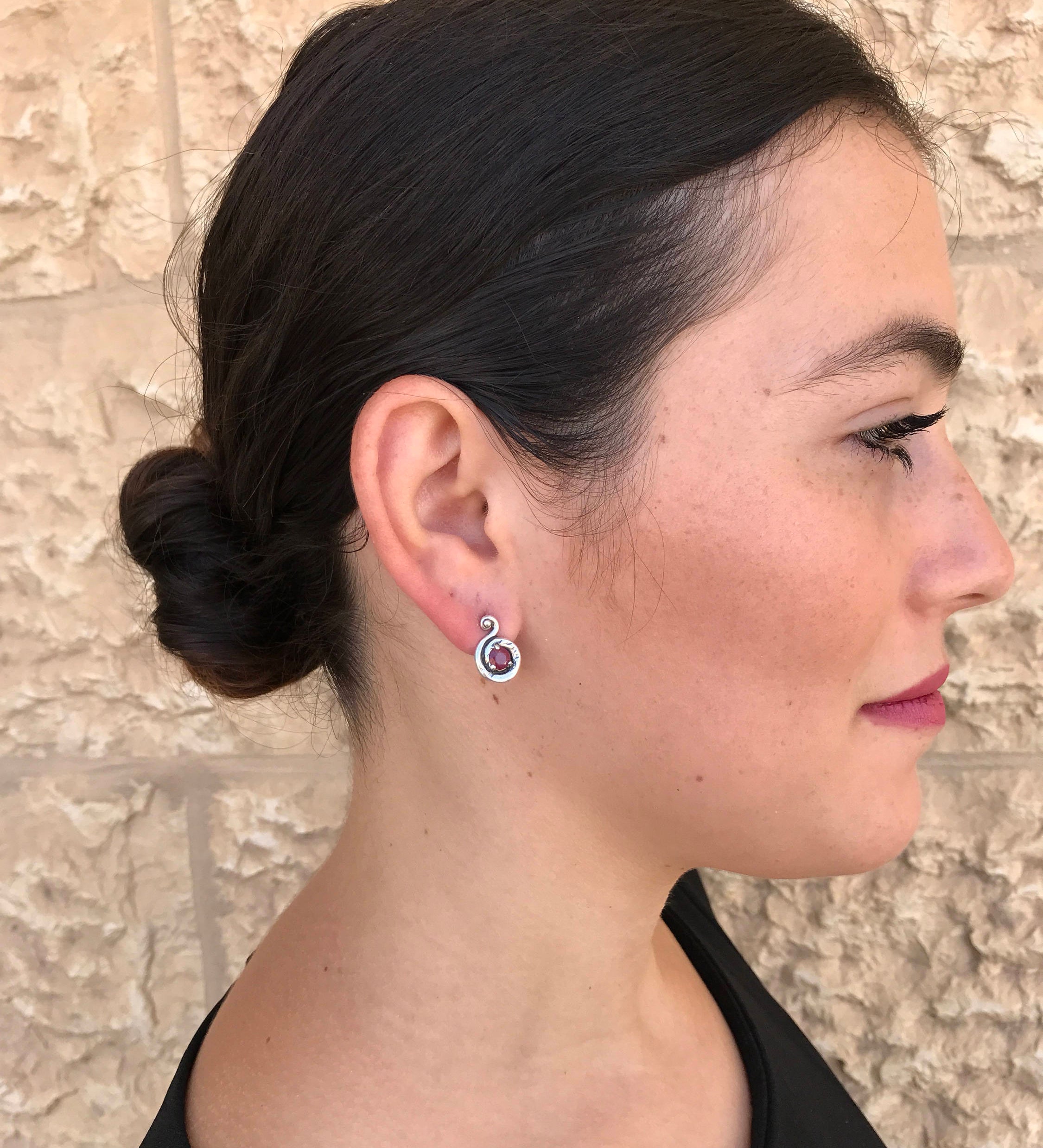 Elegant 925 Sterling Silver earrings featuring Round Natural Red Ruby, perfect for birthdays and special occasions.