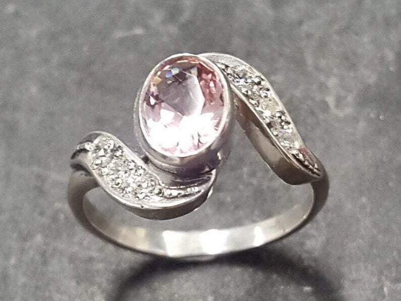 Morganite Ring, Created Morganite, Pink Ring, Promise Ring, Pink Diamond Ring, Silver Ring, Unique Stone Ring, Solid Silver Ring, Morganite 18K Gold