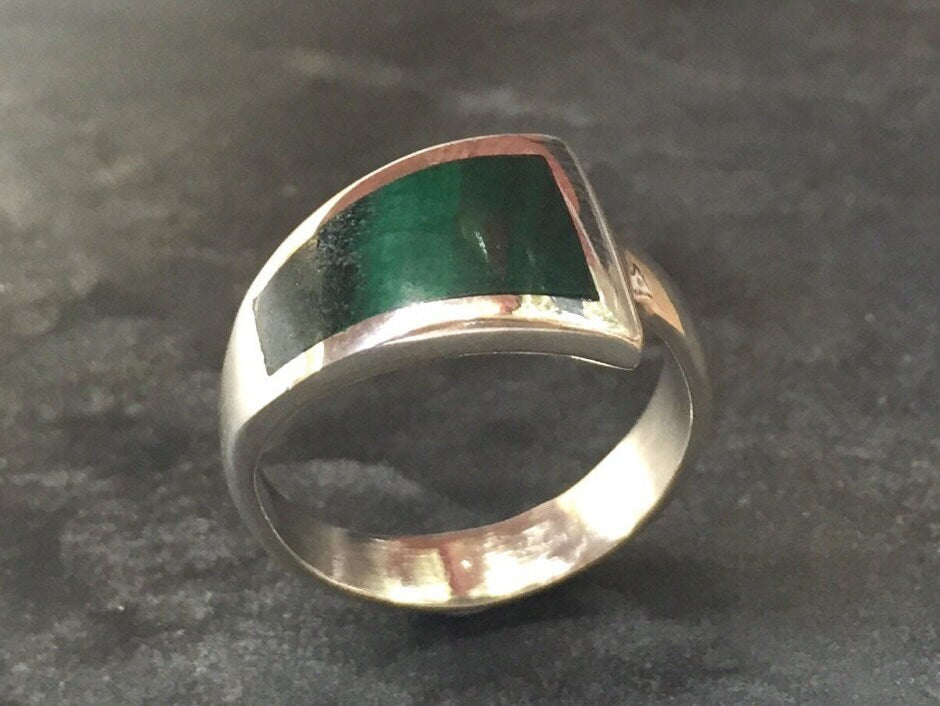 Created Emerald Ring made in 925 Sterling Silver with Emerald Created Green Emerald in Bezel setting, May Birthstone gift idea, symbolizes, ideal for everyday wear and perfect for birthday gifting and special occasions.