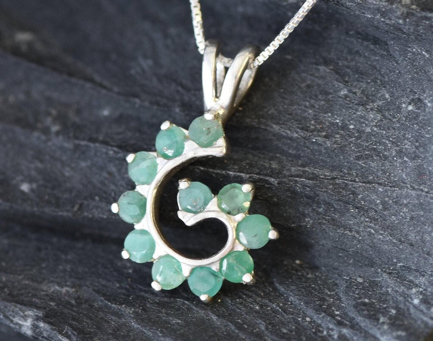 Natural Emerald Pendant made in 925 Sterling Silver with Round Natural Green Emerald in Prong setting, May Birthstone gift idea, symbolizes growth, harmony, and deep emotional healing, ideal for everyday wear and perfect for birthday gifting and special occasions.