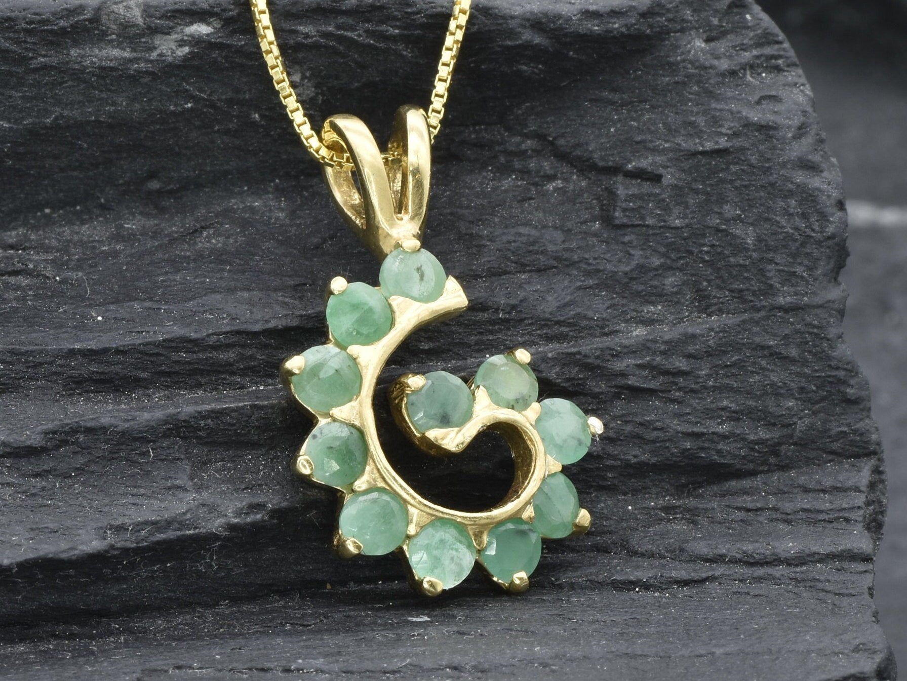 Natural Emerald Pendant, Spiral Pendant, Genuine Emerald Necklace, Swirl Pendant, May Birthstone, Vintage Green Pendant, 925 Silver Pendant(1)