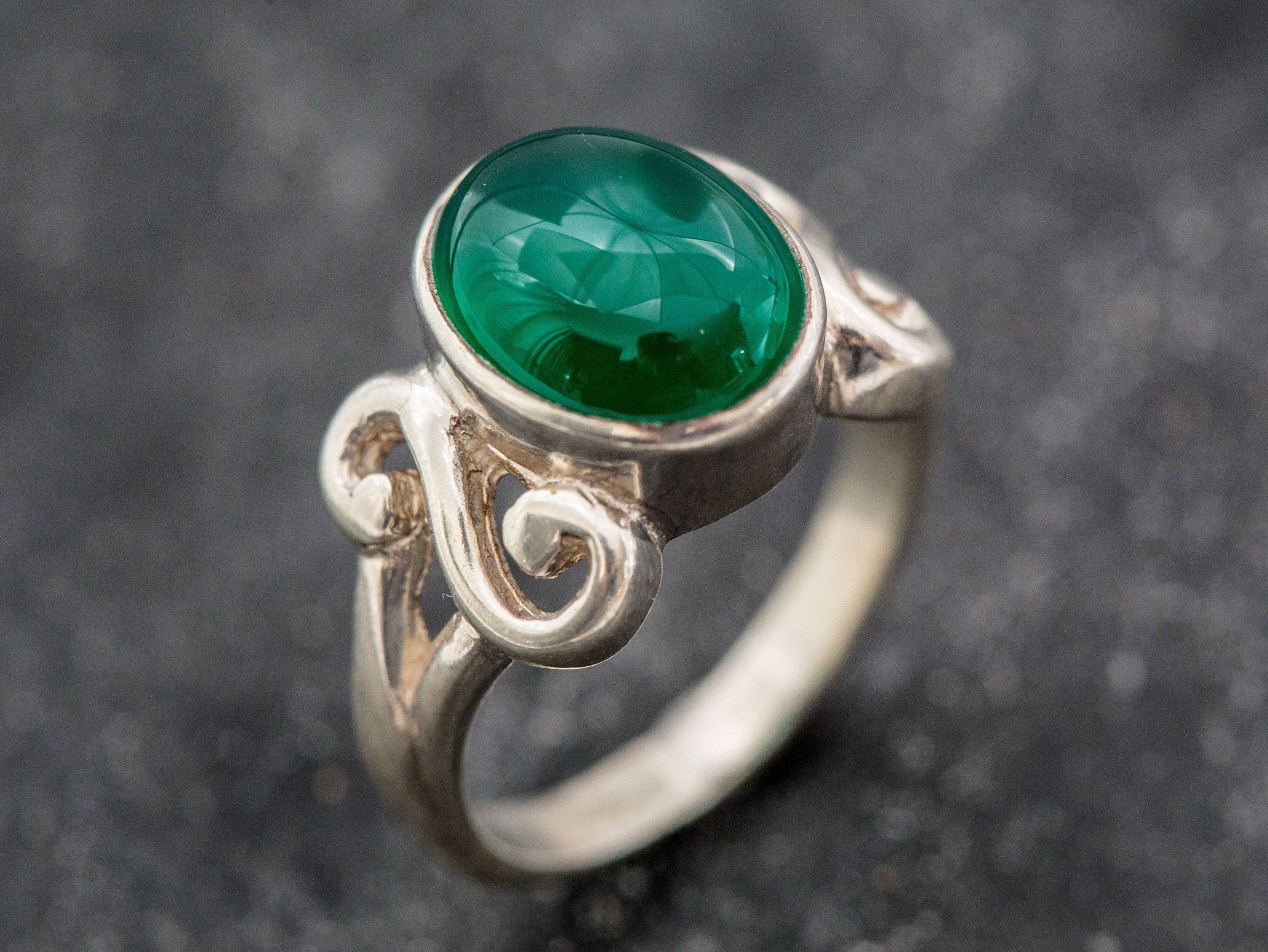 Created Emerald Ring made in 925 Sterling Silver with Oval Created Green Emerald in Bezel setting, May Birthstone gift idea, symbolizes, ideal for everyday wear and perfect for birthday gifting and special occasions.