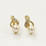 Sophisticated Natural Pearl Earrings in 18k Gold Vermeil, a timeless June birthstone gift for classy and modern women.