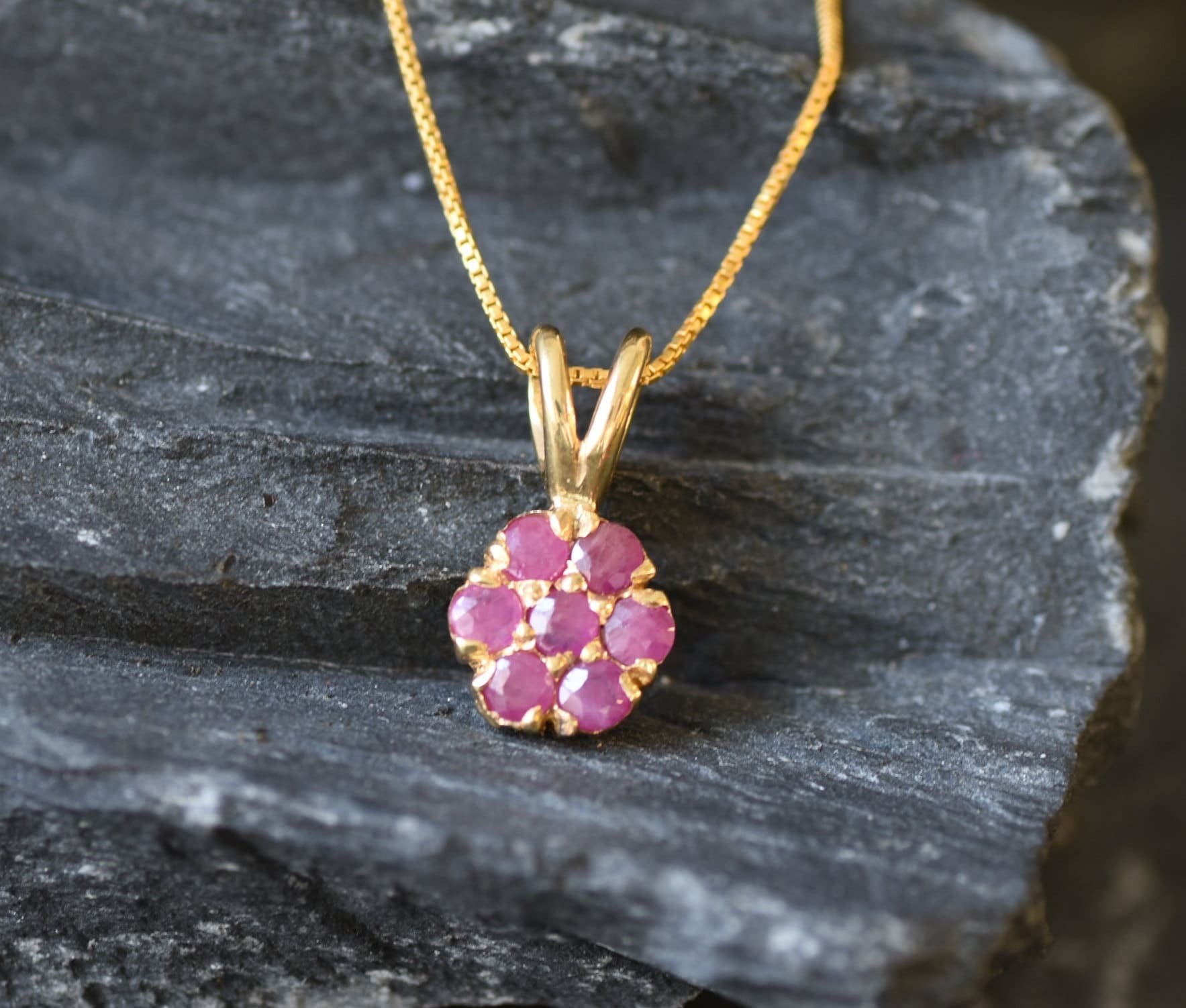 Red Flower Pendant, Natural Ruby, Dainty Pendant, Red Ruby Pendant, Flower Pendant, Small Necklace, Vintage Pendant, Sterling Silver Pendant(1)