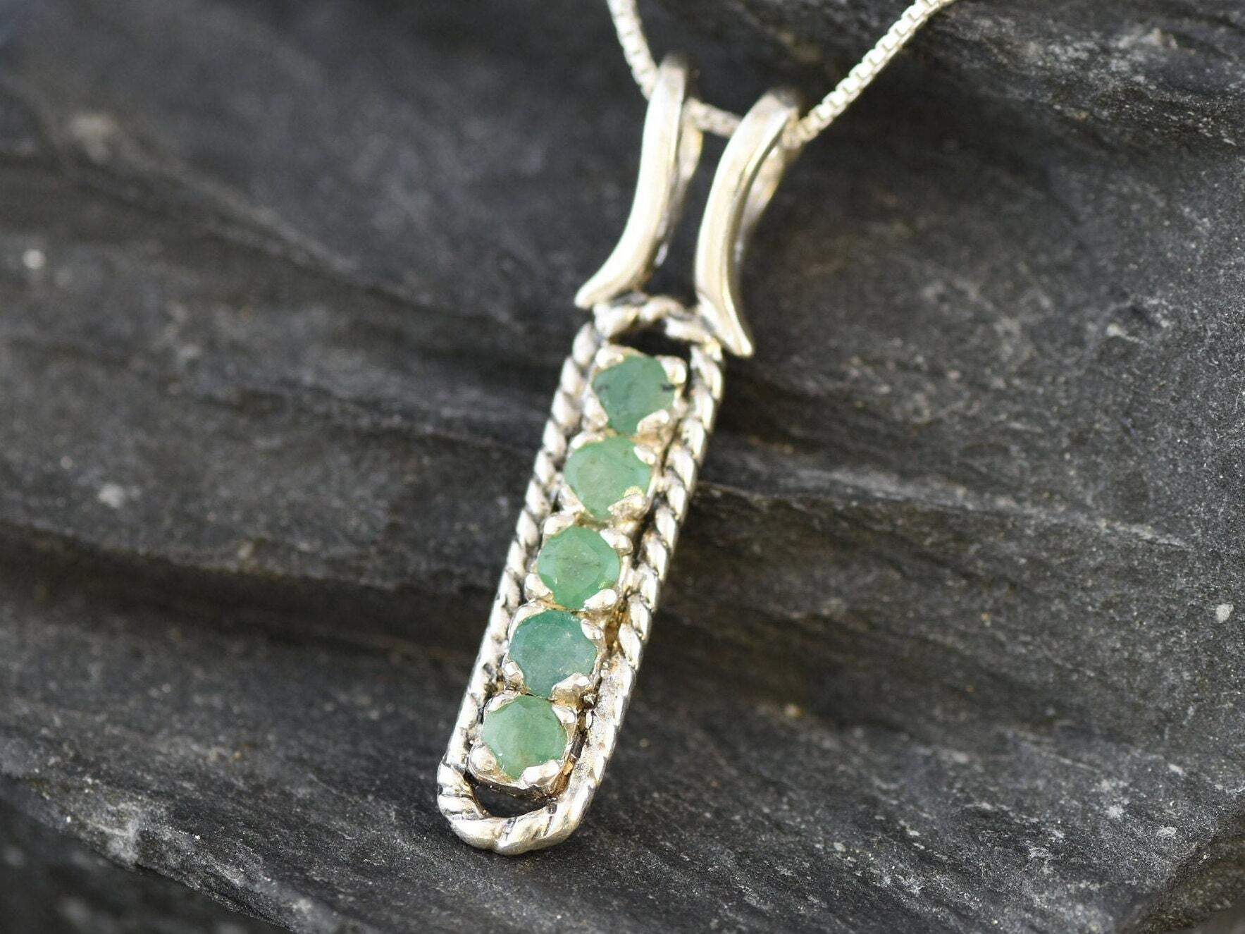 Emerald Pendant, Natural Emerald, May Birthstone, Green Line Pendant, Vertical Pendant, Emerald Necklace, Layering Necklace, Silver Pendant