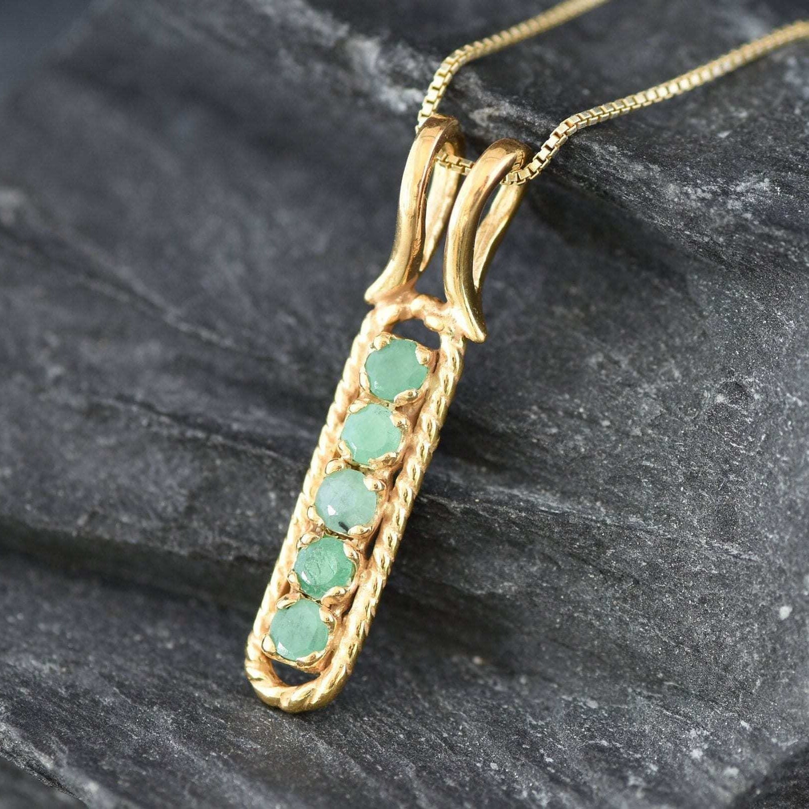 Elegant 18k Gold Vermeil Natural Emerald Pendant, May Birthstone symbolizes growth and healing, perfect for daily wear or gifting.