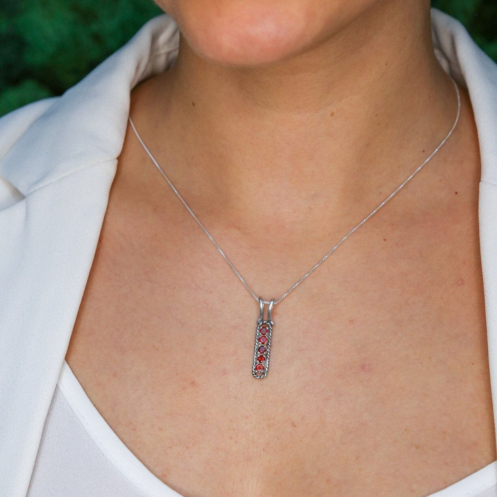 Chrome Pendant, Bar Pendant, Natural Chrome Diopside, Line Pendant, Vertical Pendant, Green Pendant, Vintage Pendant, Silver Pendant, Chrome