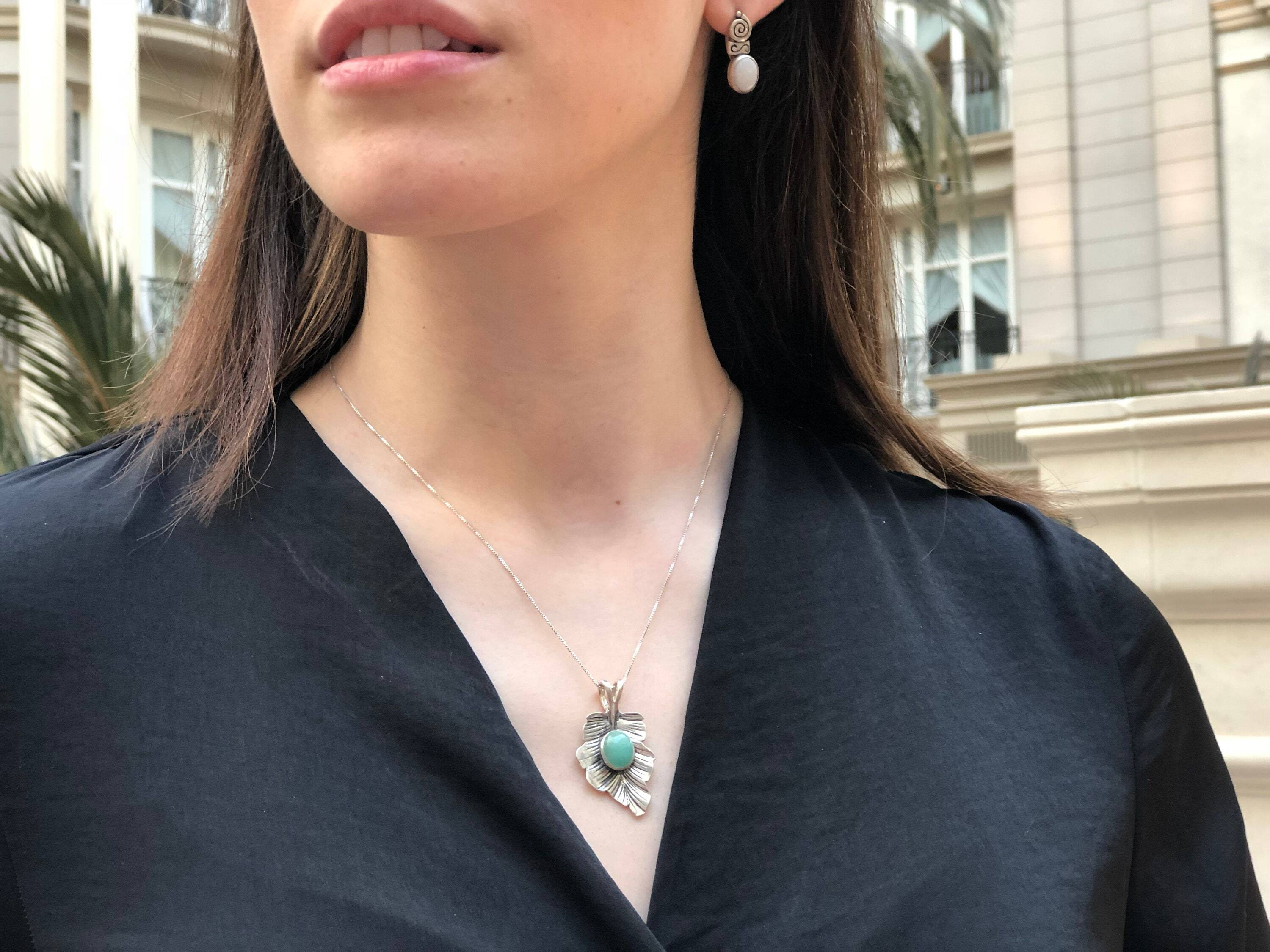 Leaf Pendant, Kyanite Pendant, Blue Kyanite, Silver Leaf, Sterling Pendant, Pure Silver, Solid Silver Pendant, Healing Stones, Natural Stone