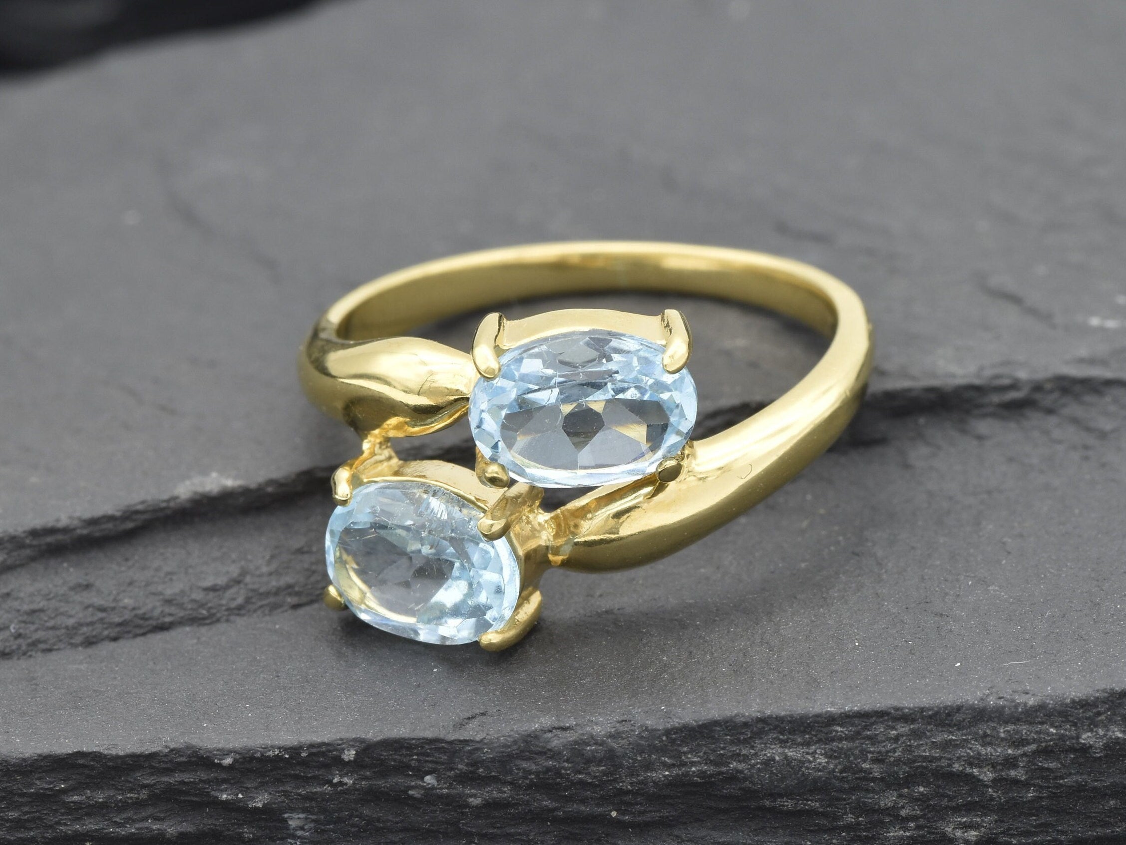 Natural Topaz Ring, Two Stone Ring, Vintage Rings, Natural Blue Topaz, 4 Carat Ring, Diamond Cut Ring, Blue Diamond Ring, Solid Silver Ring(1)