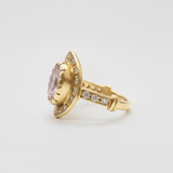 An elegant necklace with a delicate chain, adorned with a stunning gemstone centerpiece, perfect for any occasion.