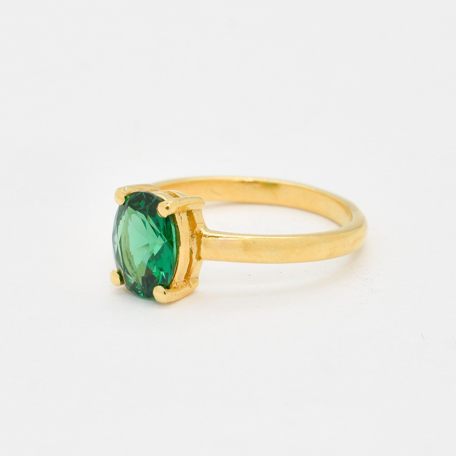 Elegant 18k Gold Vermeil ring featuring a stunning Oval Created Green Emerald, perfect for birthdays and special occasions.