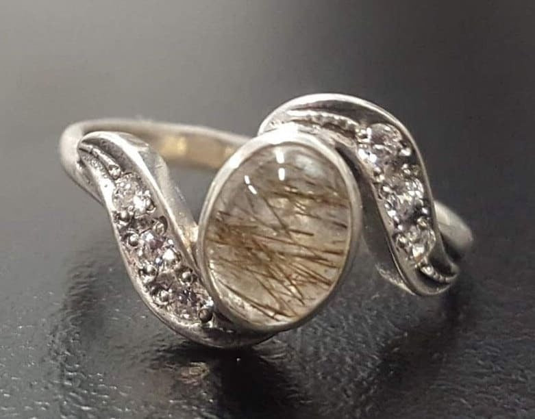Natural Quartz Ring, Rutilated Quartz Ring, August Ring, Unique Vintage Ring, Quartz Ring, August Birthstone, Solid Silver Ring, Quartz