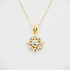 Gold Diamond Flower Pendant, Vintage Flower Necklace, Gold Daisy Pendant made in 18k Gold Vermeil. Ideal for everyday wear and perfect for birthday gifting and special occasions.