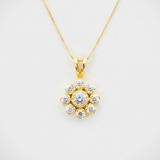 Gold Diamond Flower Pendant, Vintage Flower Necklace, Gold Daisy Pendant made in 18k Gold Vermeil. Ideal for everyday wear and perfect for birthday gifting and special occasions.