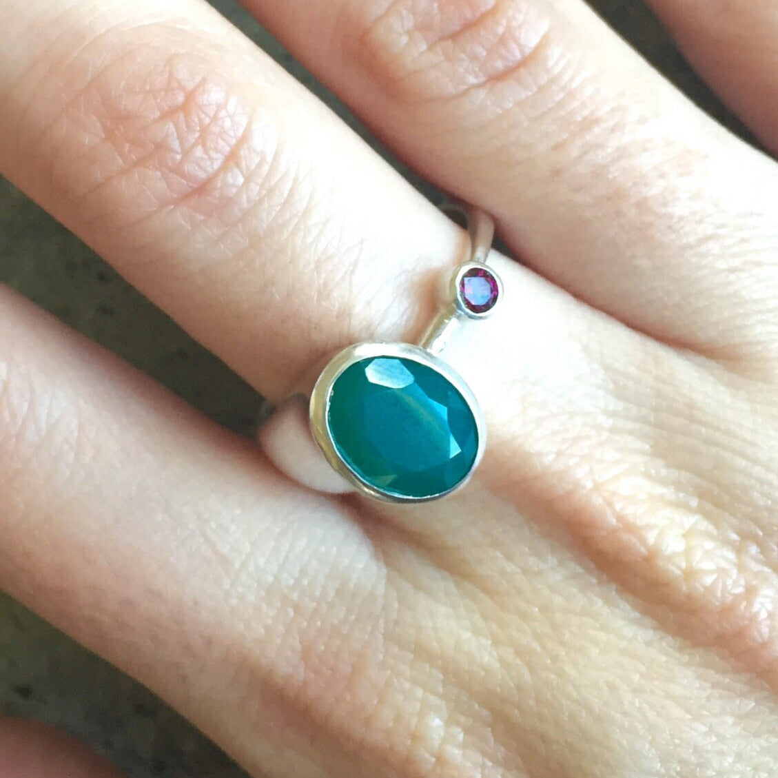 Elegant 925 Sterling Silver Emerald Ring with Oval Created Green Emerald, ideal for May birthdays and special occasions.