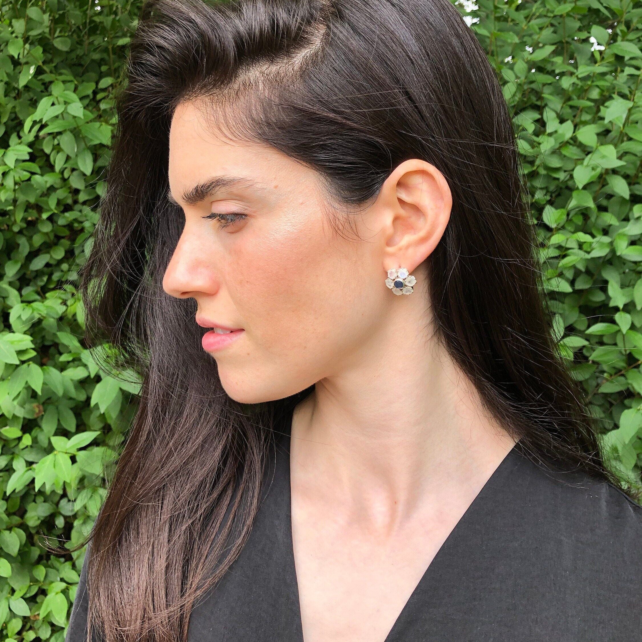 Cluster setting of 925 Sterling Silver Earrings featuring Round Natural Blue Sapphire, perfect as a September birthday gift.